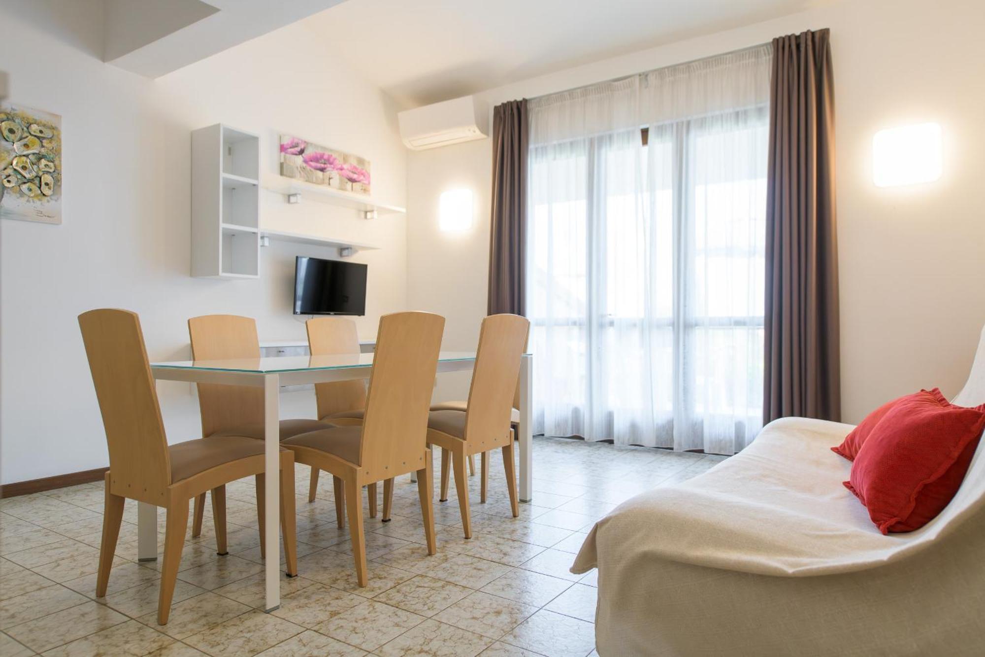 Residence Oasi ลีโมเนซุลการ์ดา ภายนอก รูปภาพ